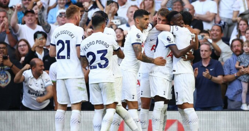 Tottenham bind ndaj Manchester United, “Djajtë e Kuq” pësojnë disfatën e parë