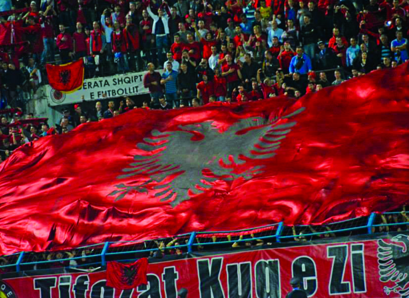 Interesim i lartë për ndeshjen Çeki-Shqipëri, ja sa tifozë kuqezinj priten të jenë në stadium