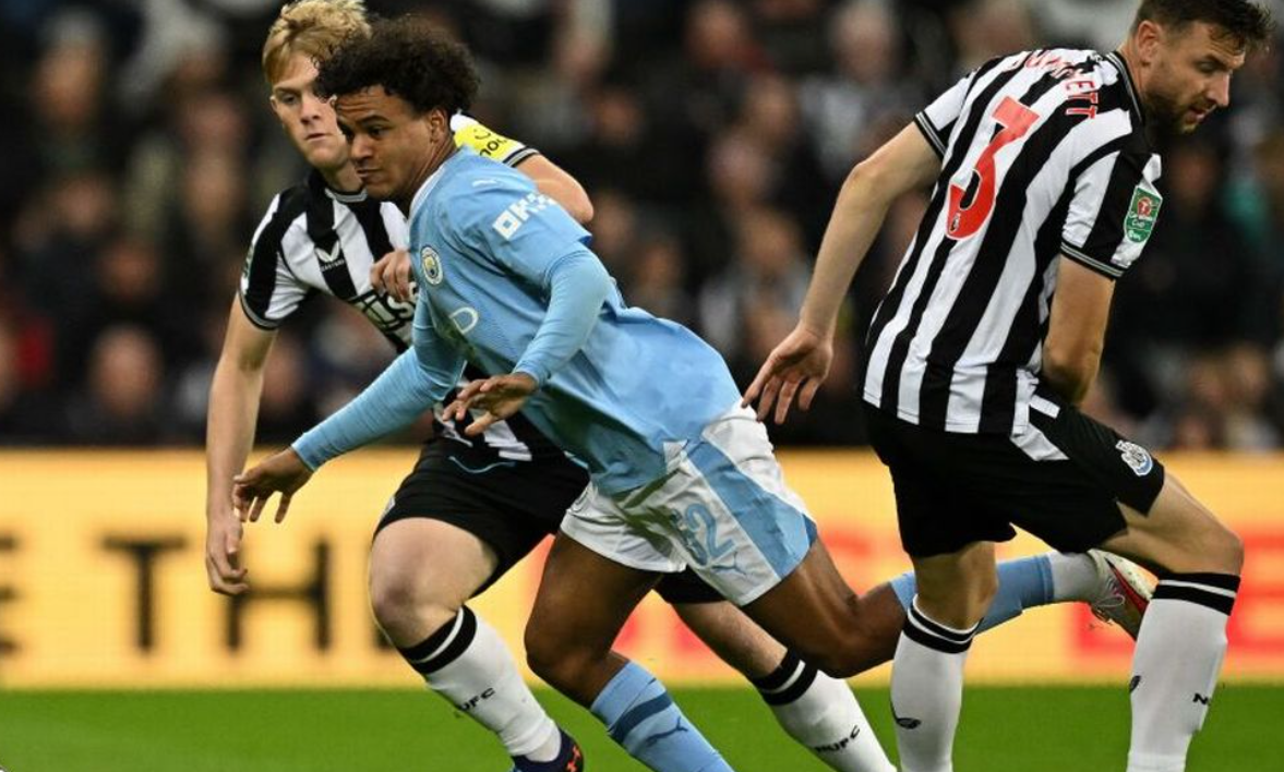 Ra Man City, kualifikohet Newcastle