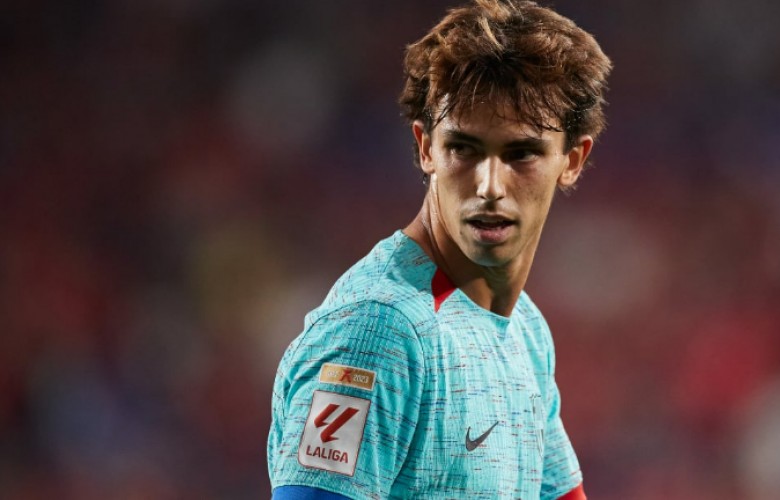 Xavi i thotë Joao Felix se nuk e ka kërkuar transferimin e tij te Barcelona