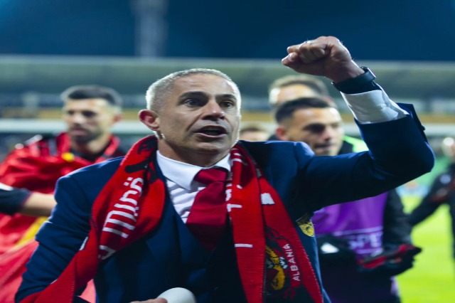 Kampion te Barça, hero në Shqipëri: mrekullia e re e Silvinjos