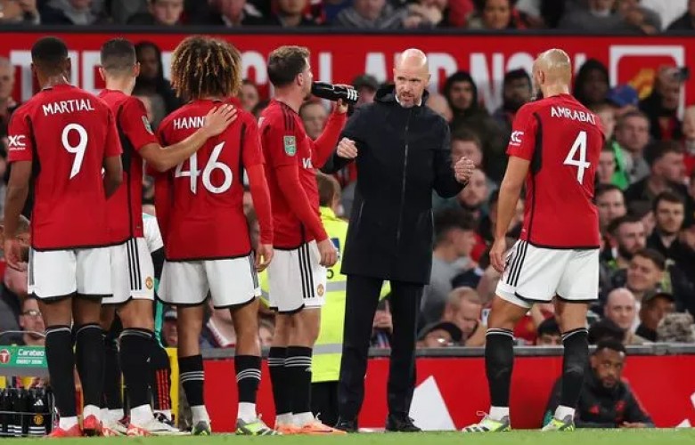 Ten Hag pas humbjes nga Newcastle-s: Man United ka forcë të ringrihet