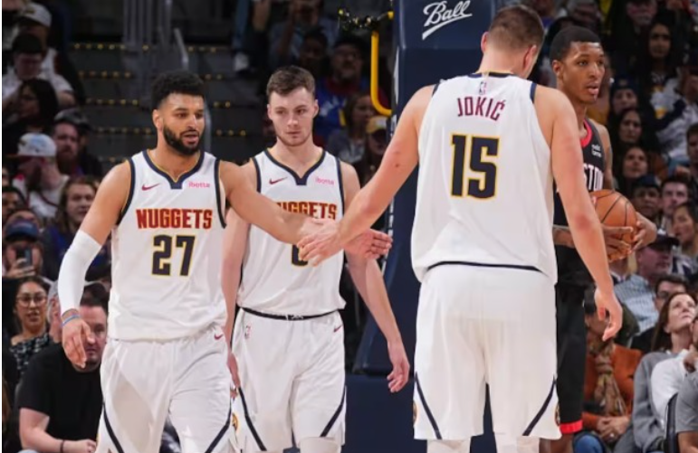 NBA, Lakers harrojnë Filadelfian, Jokic rigjen Mërrin