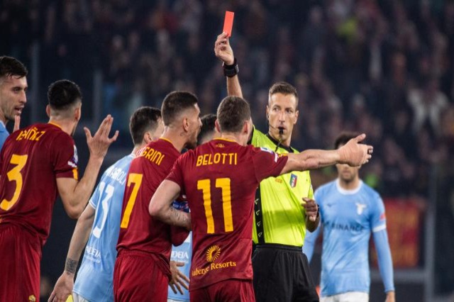 Lazio-Roma, derbi i tensionit dhe heshtjes mes Sarrit dhe Mourinho