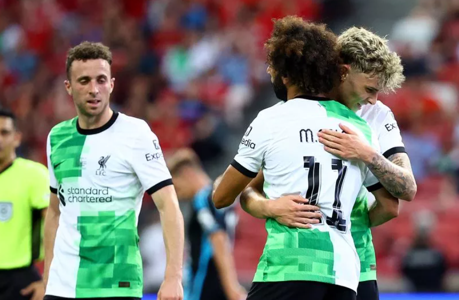 Liverpool mposht Crystal Palace, ngjitët në krye të tabelës