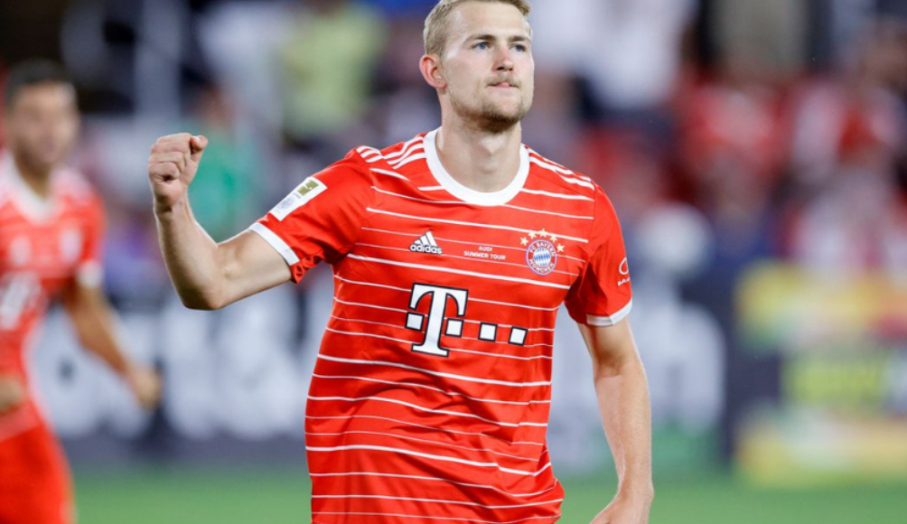 Lajm i keq për Bayern Munich, lëndohet De Ligt