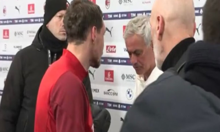 Mourinho “sulmon” Belotti-n pas ndeshjes Milan-Roma: Çfarë po bën akoma këtu?