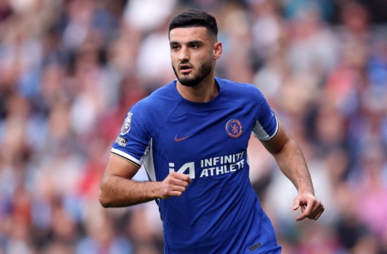 Chelsea vendos çmimin për Brojën, Fulham futet në garë