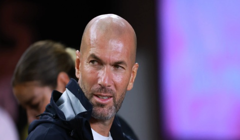 Zidane: I detyrohem shumë Lippit