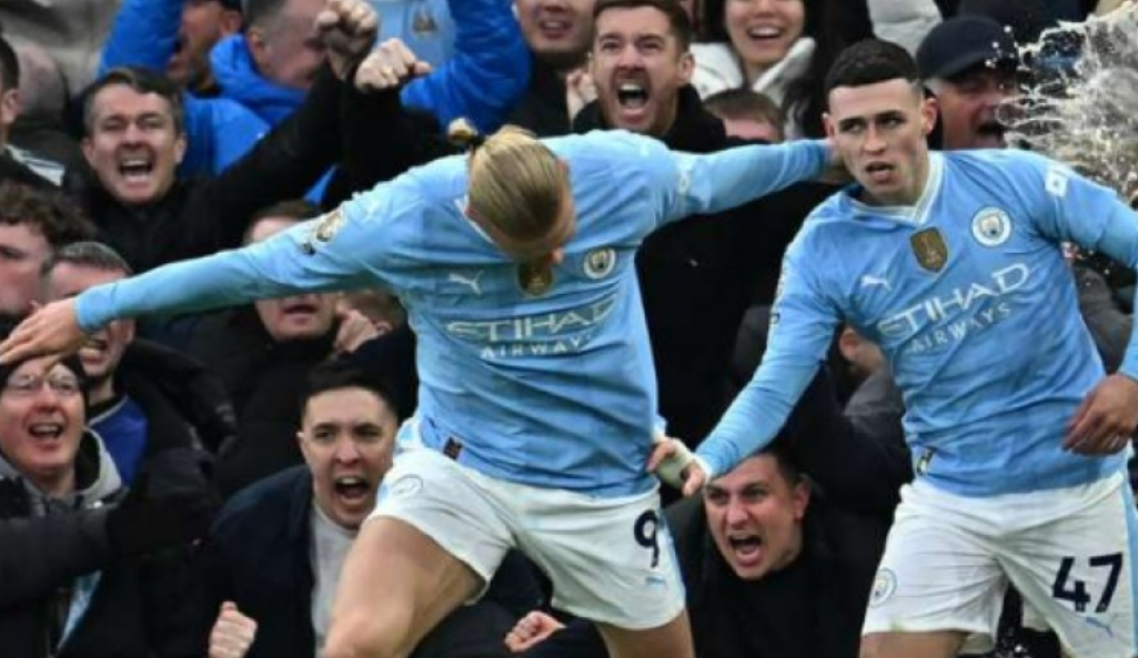 Derbi i takon Manchester City, “Qytetarët” mposhtin United me përmbysje