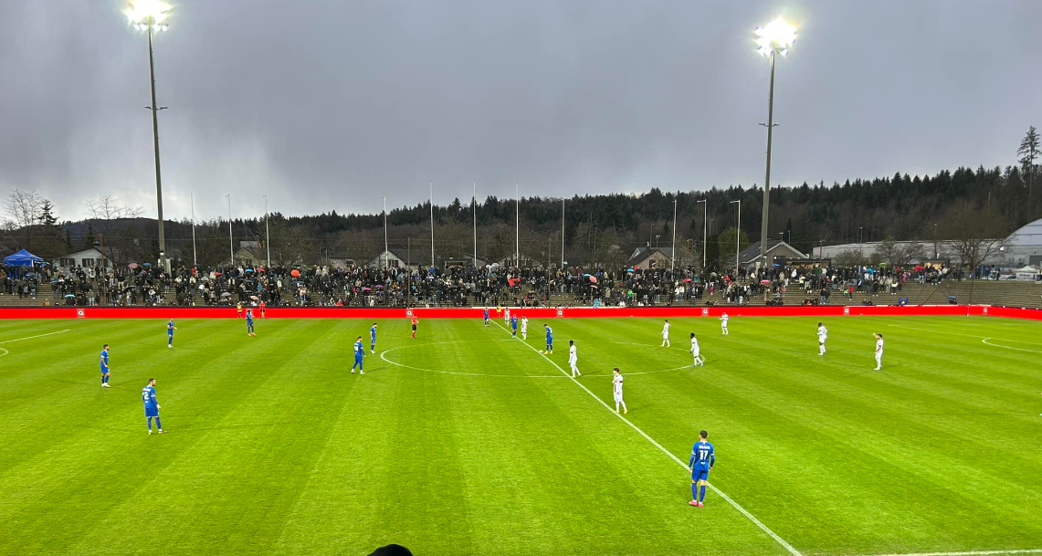 Drita barazon ndaj Aarau në Zvicër, në një stadium të mbushur me shqiptarë