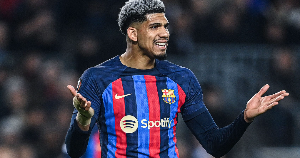 Bayern Munich i fiksuar pas Araujo, Barcelona refuzon dy oferta