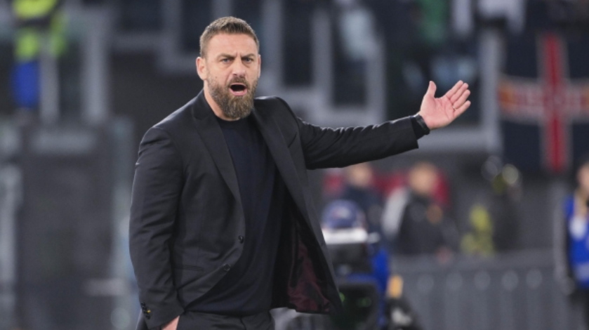 De Rossi: I trajtoj lojtarët si qenie njerëzore në stërvitje, frytet i shohim në ndeshjet që bëjnë