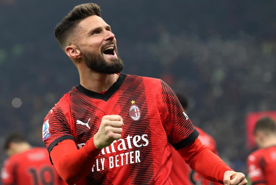 Giroud mes Milanit dhe Amerikës