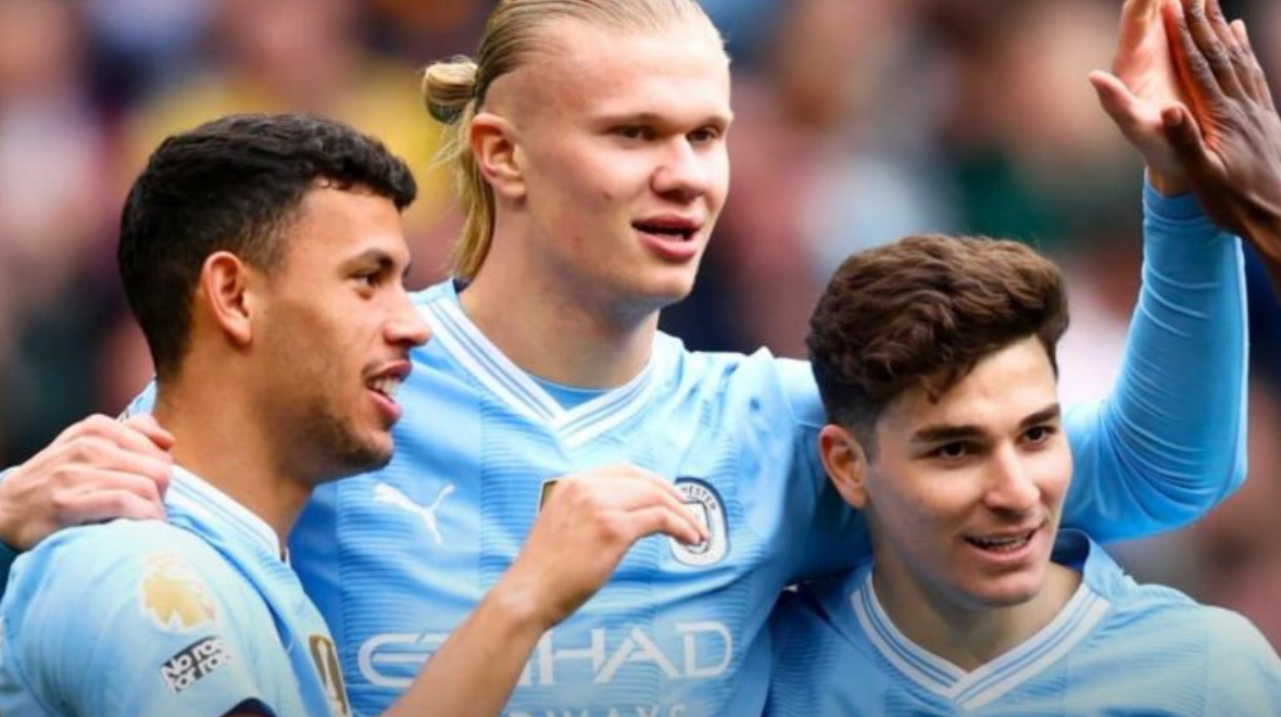 Man City merr fitore me lehtësi ndaj Luton Town, rikthehet në krye të tabelës