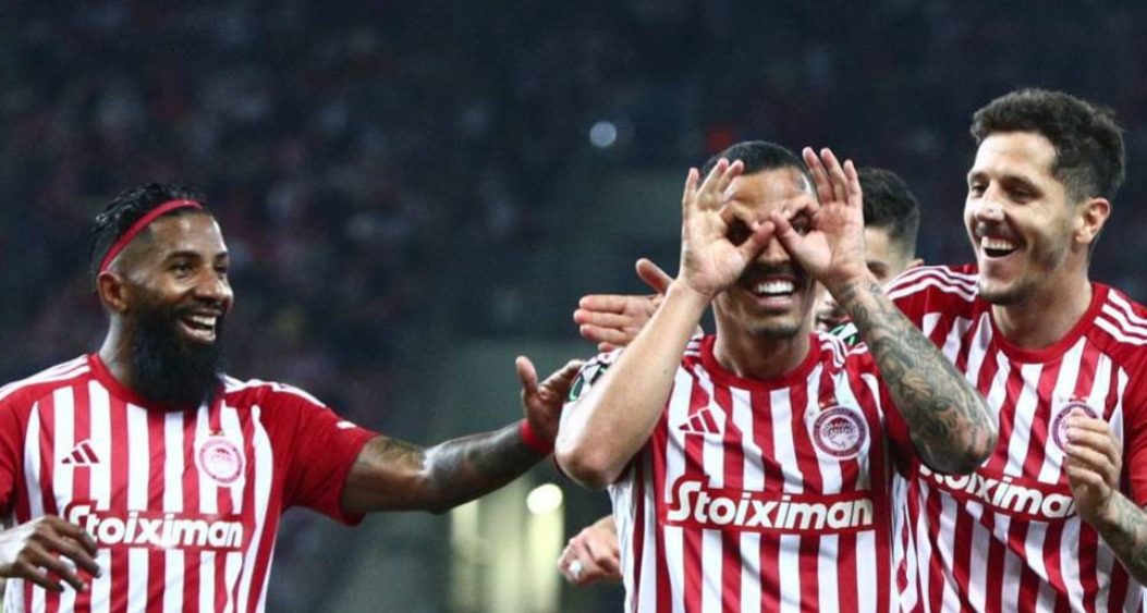 Olympiacosi thyen Fenerbahcen, “nuk ka krisma” në Plzen-Fiorentina