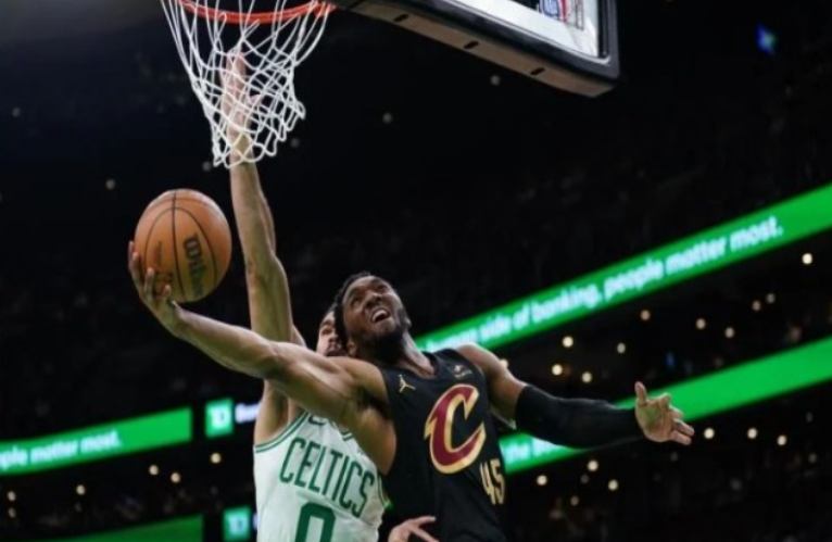 Play-off NBA 2024, Boston rimerr avantazhin në Kliveland