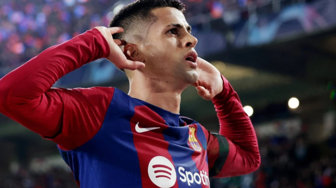 Cancelo dëshiron qëndrimin në La Liga, Barça nis negociatat me “Qytetarët” e Manchester City