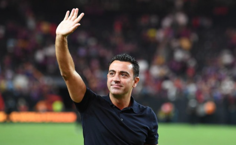 Xavi mbetet te Barça, por drejtuesit nuk e duan