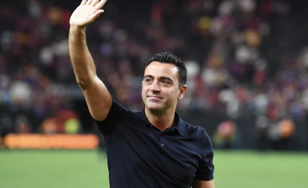 Xavi përshëndetet me fitore nga Barcelona