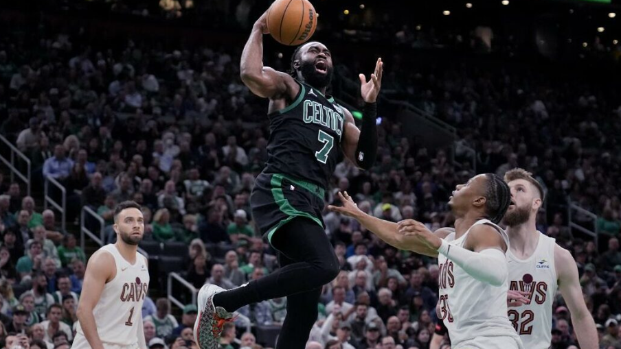 NBA/ Boston në finalen e Lindjes, Dallas kalon në epërsi ndaj Oklahoma-s në Perëndim