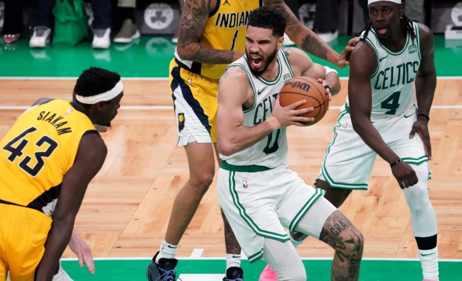 Startojnë finalet e NBA, Boston Celtics fiton të parën pas kohës shtesë