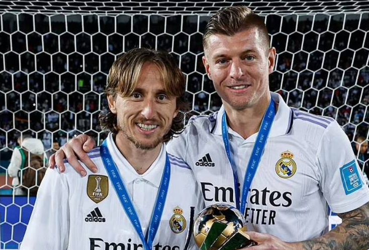 Kroos largohet, Modric jo! 39-vjeçari kroat rinovon me Realin e Madridit