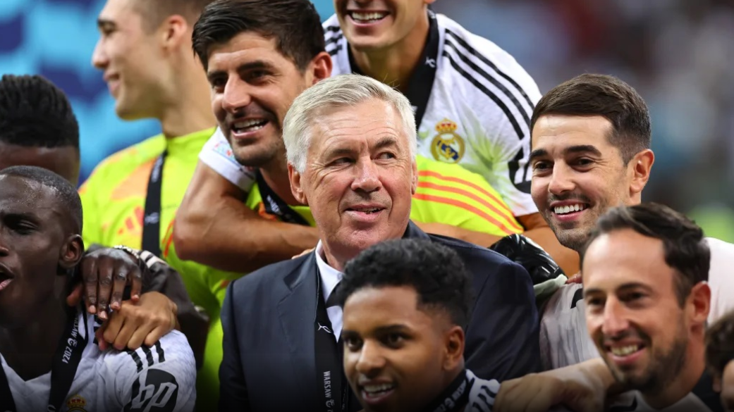 Ancelotti: Privilegj të jem në krye të Realit