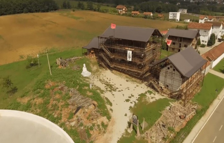 Shpaloset sot plani i Kompleksit Memorial ‘Adem Jashari’ në Prekaz