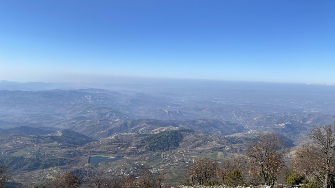 Shqipëri, parashikimi i motit