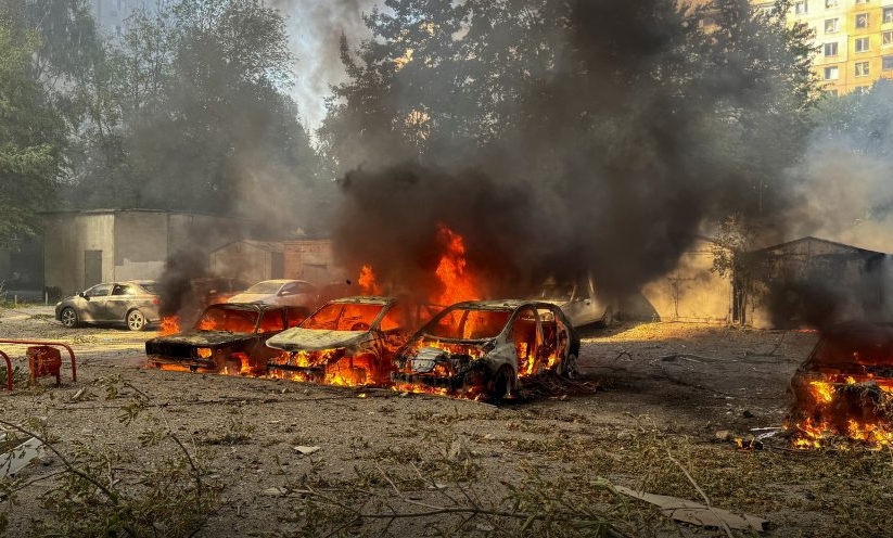 Sulmet ajrore ruse plagosin mbi 20 persona në Kharkiv