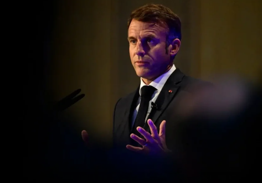 Macron bën thirrje për ndalimin e dërgesave të armëve në Izrael