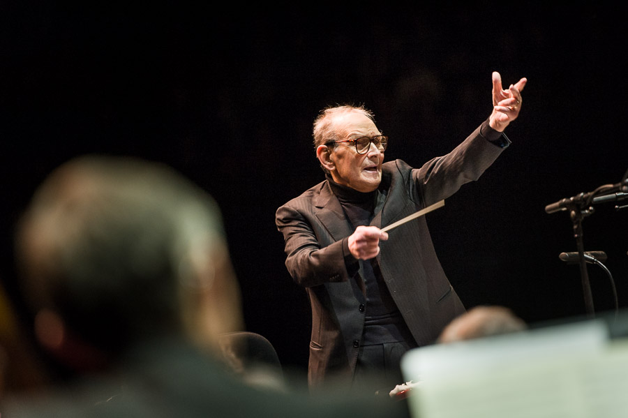 96 vite më parë u lind magjia e muzikës filmike Ennio Morricone