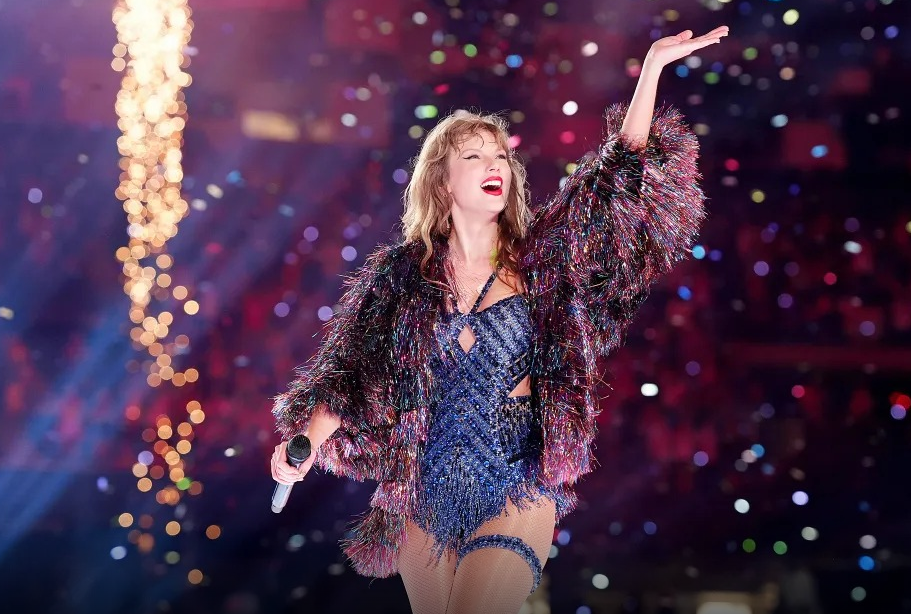 Taylor Swift thyen rekordin për më shumë fitore në Billboard Music Awards, e pasojnë Dua Lipa dhe Coldplay