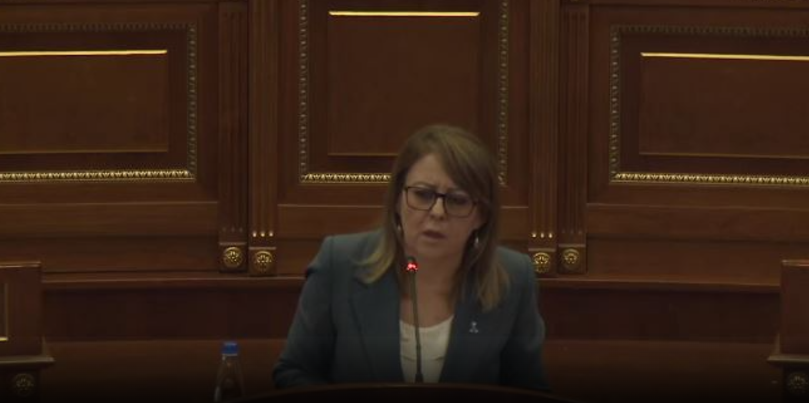 Bajrami: Korrupsionin me 2123 kontrata nuk e mbulojnë as sulmi terrorist dhe as shpifjet