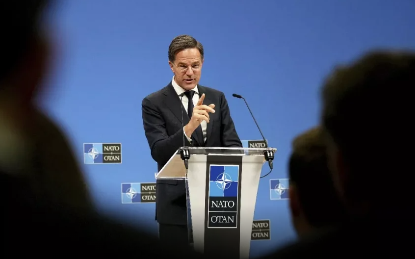 Rutte: Dërgojini Ukrainës më shumë armë, planet e paqes diskutojini më vonë