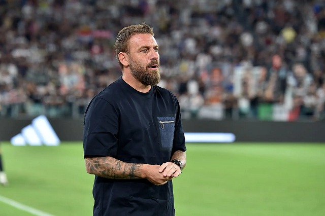 De Rossi: Mund të largohesha nga Roma për Manchester United