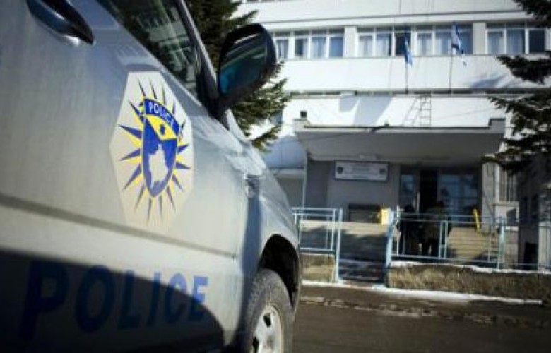 Policia bëhet me hallka për mbikëqyrje elektronike