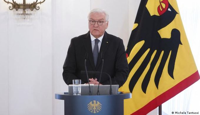 Presidenti gjerman shpërndan Parlamentin, cakton zgjedhjet për 23 shkurt