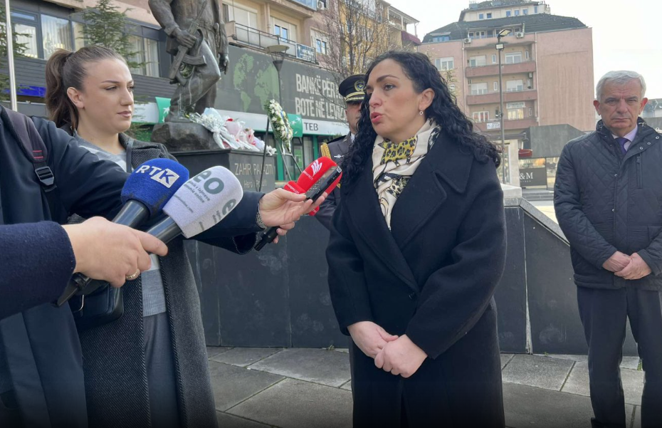 Osmani: Duke punuar çdo ditë me përkushtim ndaj shtetit tonë i bëjmë nderë secilit hero që dha jetën për Kosovën