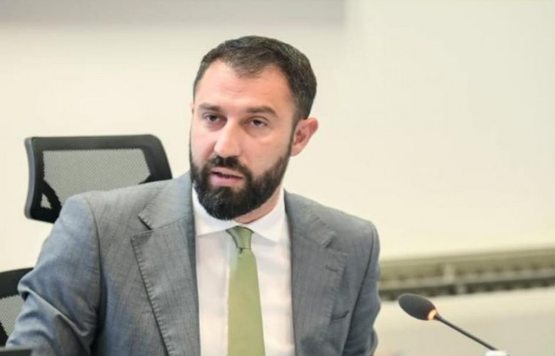 Krasniqi: S’do duhej të diskutohej pse janë mbyllur strukturat paralele