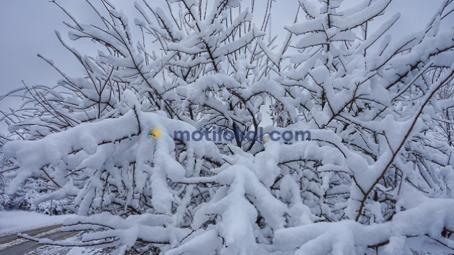 Moti sot me reshje bore dhe temperatura nën zero