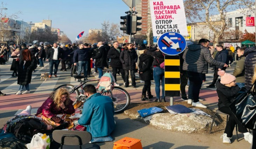 Bllokimi i urave, faza e re e protestave studentore në Serbi