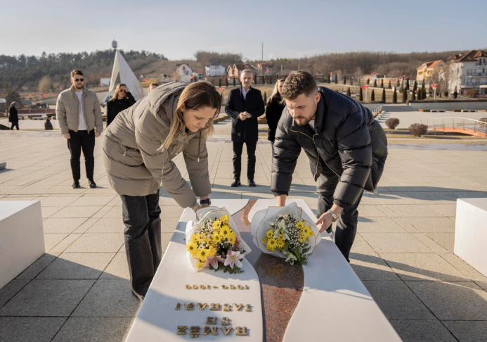 Bekim Jashari e kujton Hamzën në ditëlindjen e tij: ‘Kur të vdes unë, kanë me shkru shtatë gazeta…’