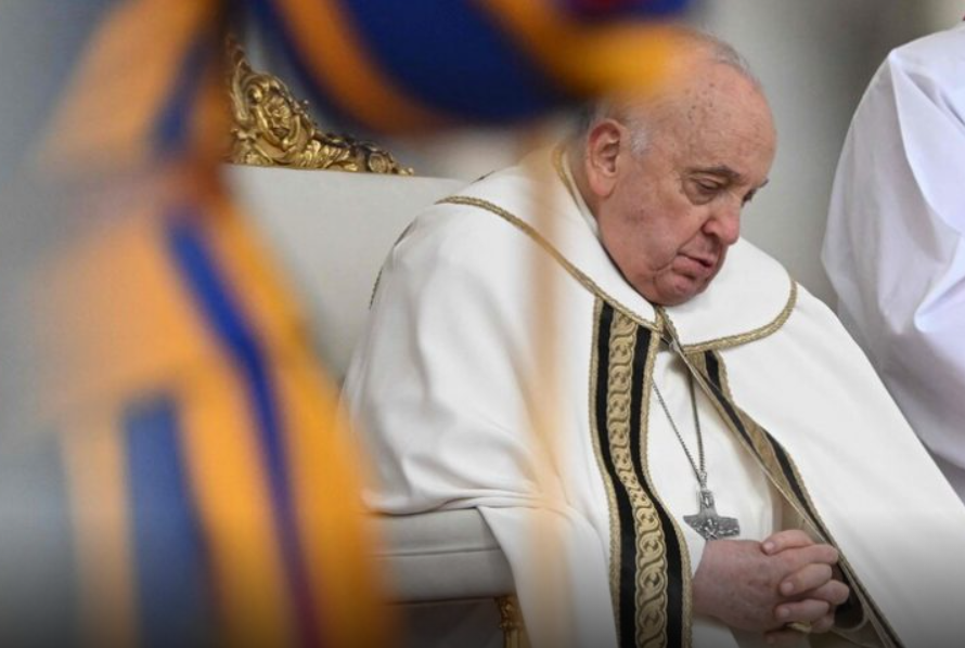 Papa Françesku në “Urbi et Orbi”: Krishti nuk është një hero i së kaluarës, ai jeton në ata që vuajnë’