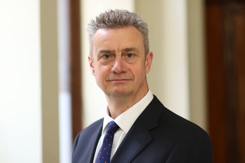 Ambasadori britanik: Kosovës i duhet Kuvend dhe Qeveri funksionale, liderët të bashkëpunojnë Ambasadori britanik: Kosovës i duhet Kuvend dhe Qeveri funksionale, liderët të bashkëpunojnë