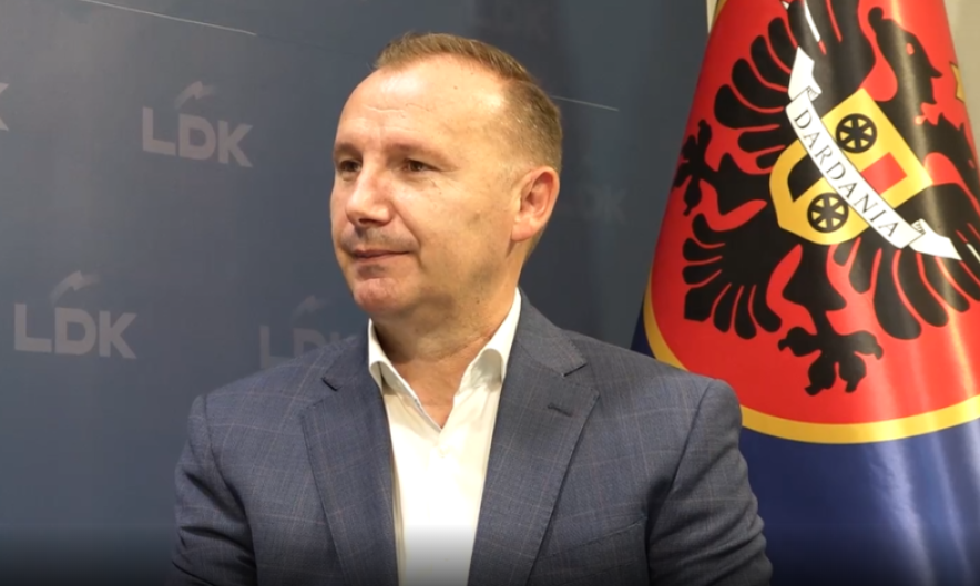 LDK-ja akuzon qeverinë e drejtuar nga Kurti për rënien e Kosovës në Indeksin Botëror të Lirisë së Shtypit LDK-ja akuzon qeverinë e drejtuar nga Kurti për rënien e Kosovës në Indeksin Botëror të Lirisë së Shtypit