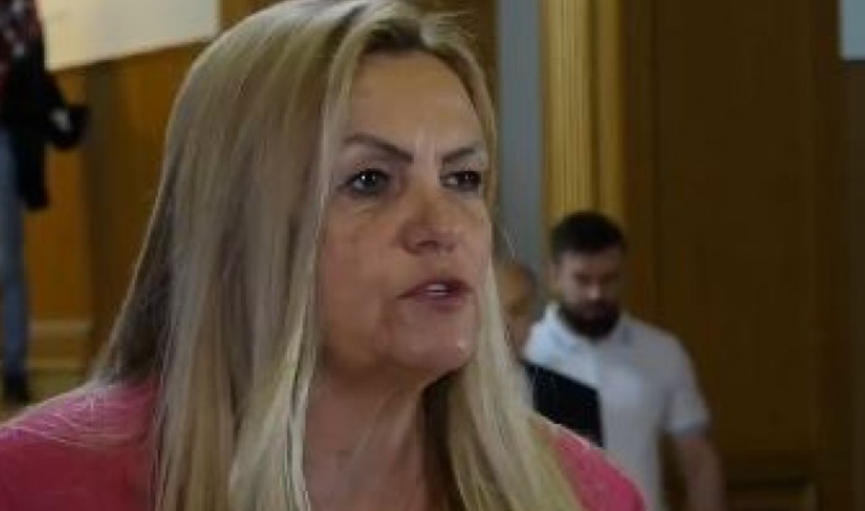 Kadrijaj: Nëse nuk ndryshojnë qasje do të vazhdon bllokada Kadrijaj: Nëse nuk ndryshojnë qasje do të vazhdon bllokada
