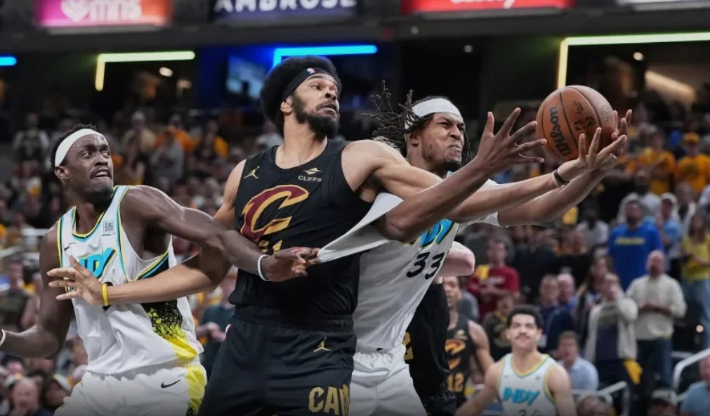 Oklahoma rikthen ekuilibrin ndaj Denverit, zhgënjen sërish Clevelandin që rrezikon eliminimin Oklahoma rikthen ekuilibrin ndaj Denverit, zhgënjen sërish Clevelandin që rrezikon eliminimin