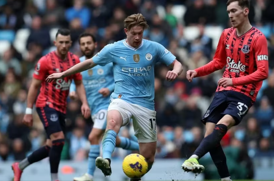 De Bruyne konfirmon largimin nga City: Jam në bisedime me disa klube De Bruyne konfirmon largimin nga City: Jam në bisedime me disa klube